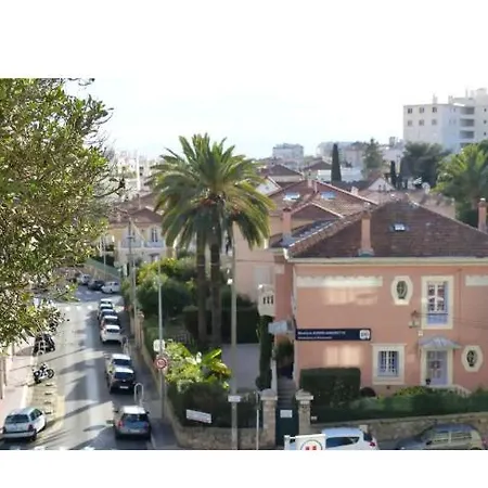 Evasion Aux Portes De Cannes 100m2 Lumineux 2 Terrasse Et Commerces Le Cannet